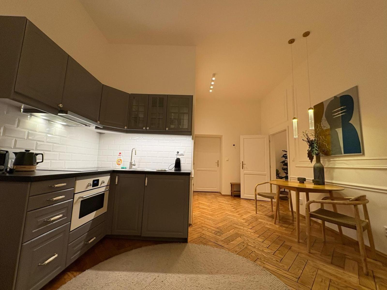 Enjoy Apartament